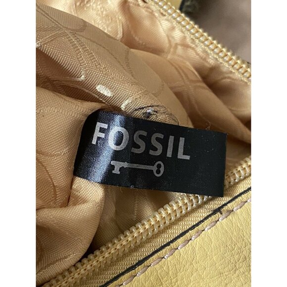 Fossil Yellow Leather Shoulder Bag With Inner & Outer Zippers - Picture 3 of 12
